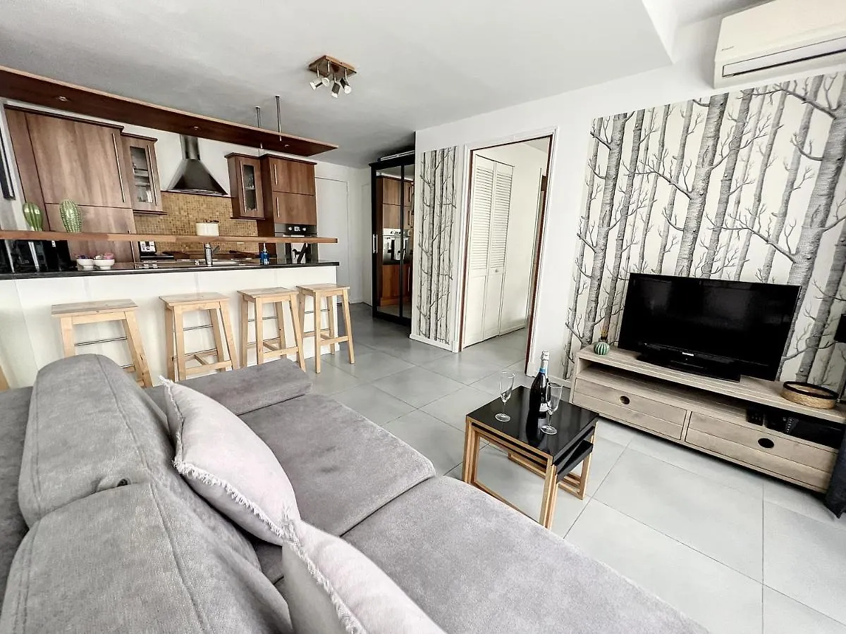 Superbe 2 Pieces Au Calme Absolu Apartment Cannes