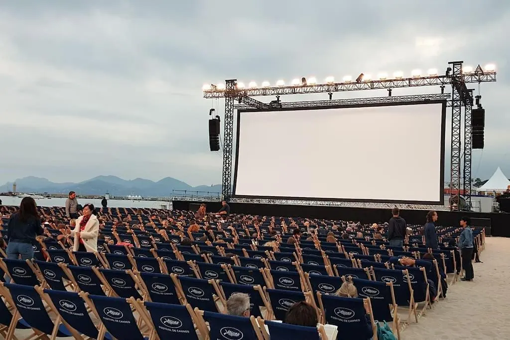 Superbe 2 Pieces Au Calme Absolu Daire Cannes